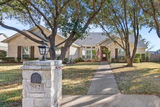 5620 Landsdown Drive, Waco, TX 76708