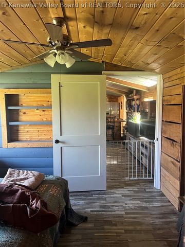 956 Windell Ridge Road, Ripley, WV 25271