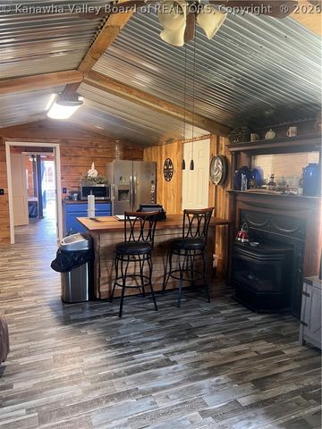 956 Windell Ridge Road, Ripley, WV 25271