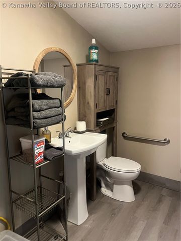 956 Windell Ridge Road, Ripley, WV 25271