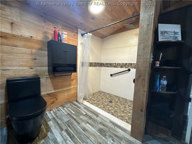 956 Windell Ridge Road, Ripley, WV 25271