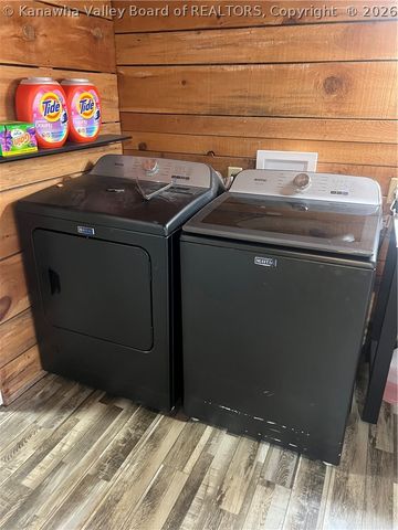 956 Windell Ridge Road, Ripley, WV 25271