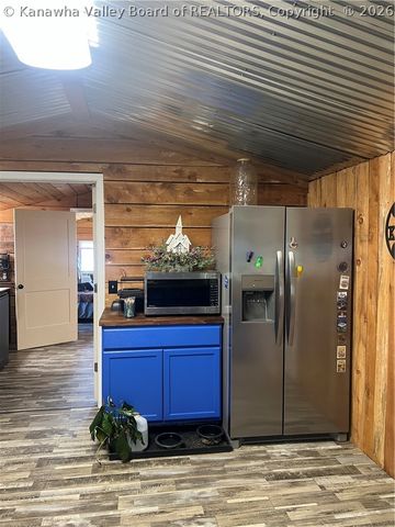 956 Windell Ridge Road, Ripley, WV 25271