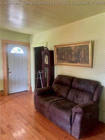 956 Windell Ridge Road, Ripley, WV 25271