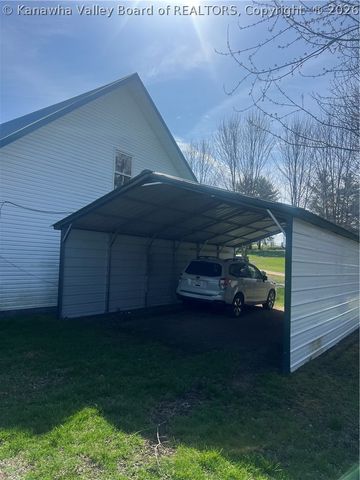 956 Windell Ridge Road, Ripley, WV 25271