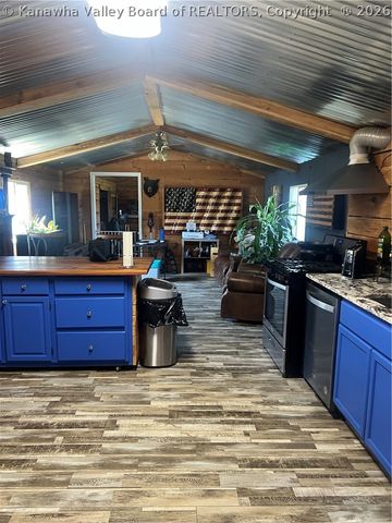 956 Windell Ridge Road, Ripley, WV 25271