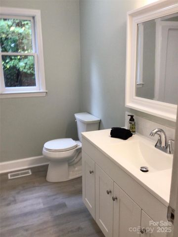 2610 Tablerock Road, Lenoir, NC 28645