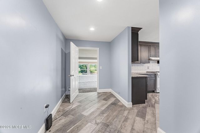 6 Meadowbrook Drive, Howell, NJ 07731