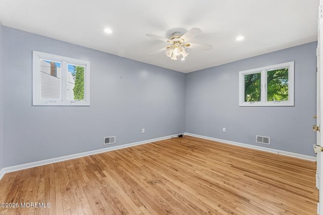 6 Meadowbrook Drive, Howell, NJ 07731