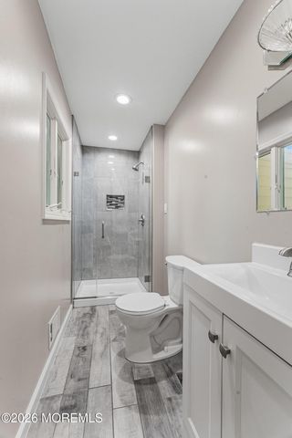 6 Meadowbrook Drive, Howell, NJ 07731
