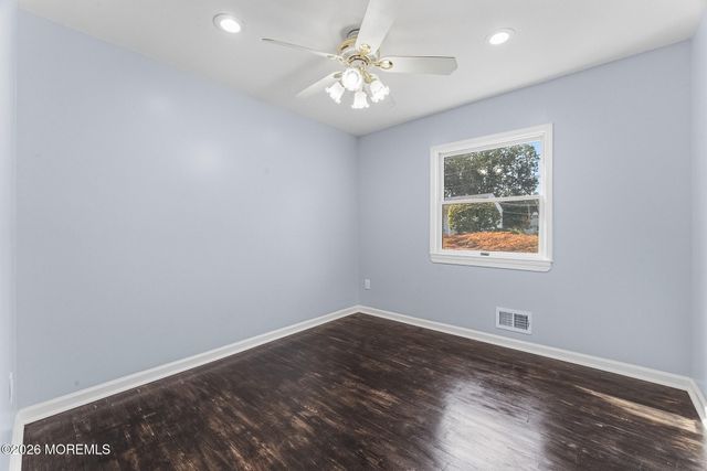 6 Meadowbrook Drive, Howell, NJ 07731