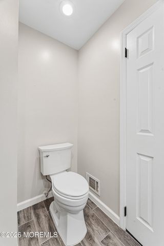 6 Meadowbrook Drive, Howell, NJ 07731