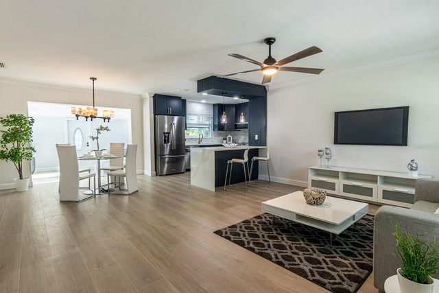 590 45TH STREET, Sarasota, FL 34234