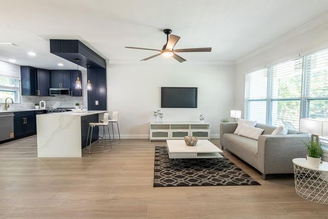 590 45TH STREET, Sarasota, FL 34234