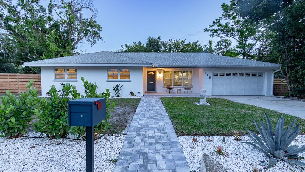 590 45TH STREET, Sarasota, FL 34234