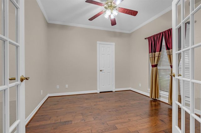 3931 Bolivia Drive, Pasadena, TX 77504