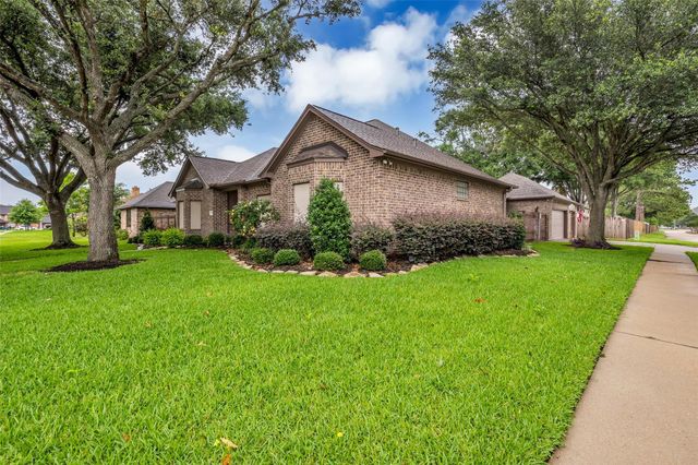 3931 Bolivia Drive, Pasadena, TX 77504