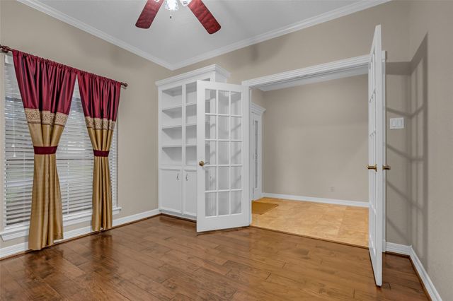 3931 Bolivia Drive, Pasadena, TX 77504