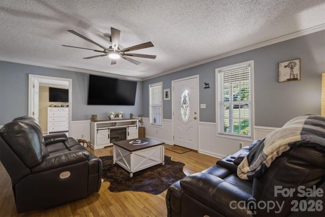 4015 Fairview Drive, Maiden, NC 28650