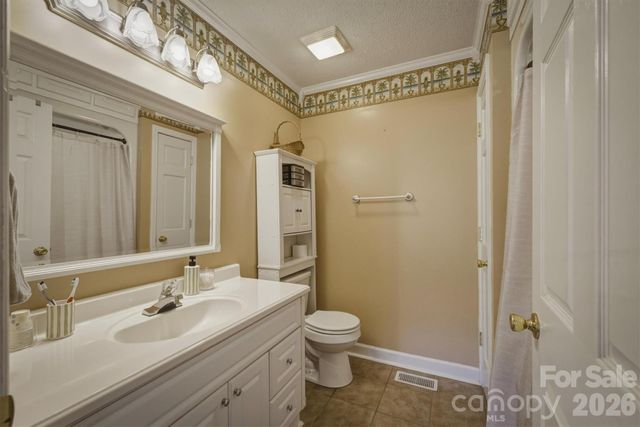 4015 Fairview Drive, Maiden, NC 28650