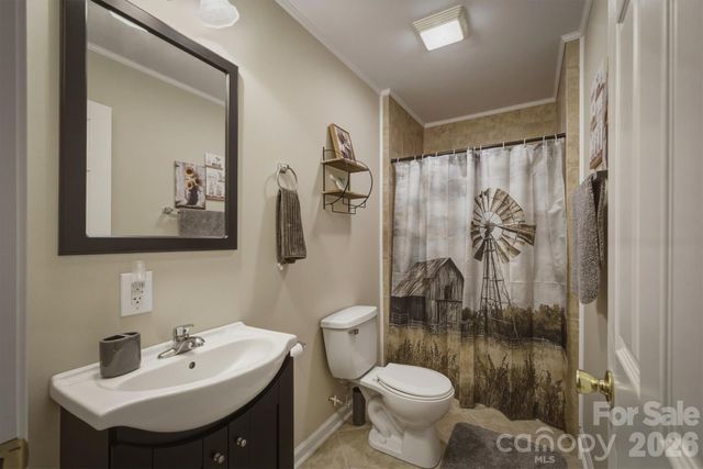 4015 Fairview Drive, Maiden, NC 28650