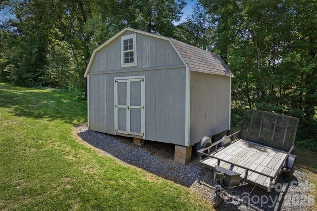 4015 Fairview Drive, Maiden, NC 28650