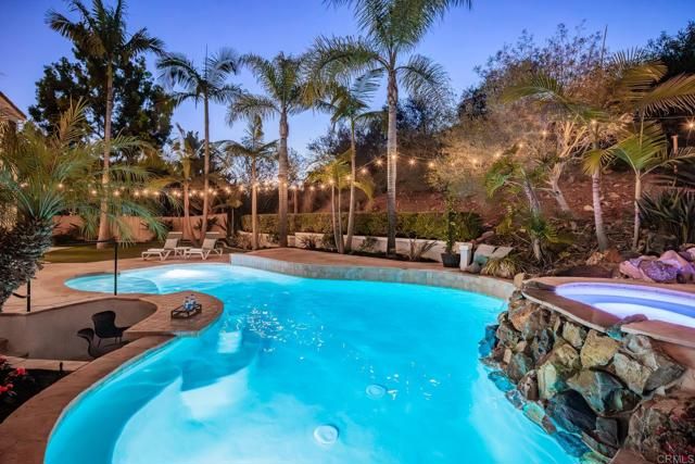 7393 Sitio Lima, Carlsbad, CA 92009