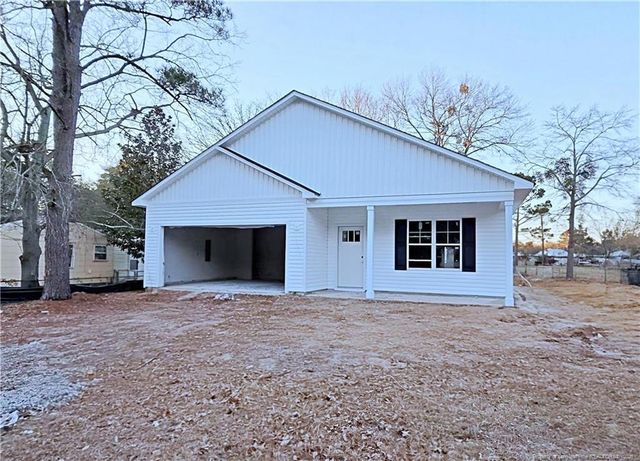 1619 Minurva Drive, Fayetteville, NC 28301