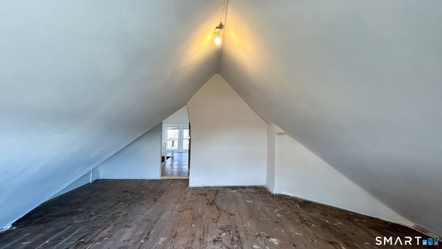 784 Howard Avenue 2nd Floor, Bridgeport, CT 06605