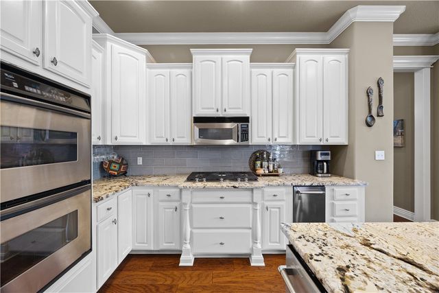 3262 Sagely Lane, Springdale, AR 72764