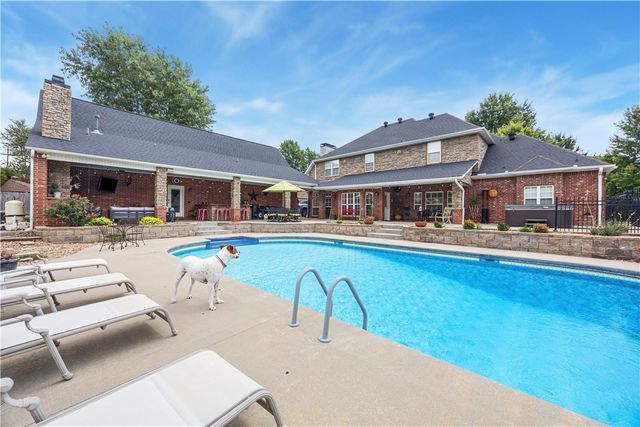 3262 Sagely Lane, Springdale, AR 72764