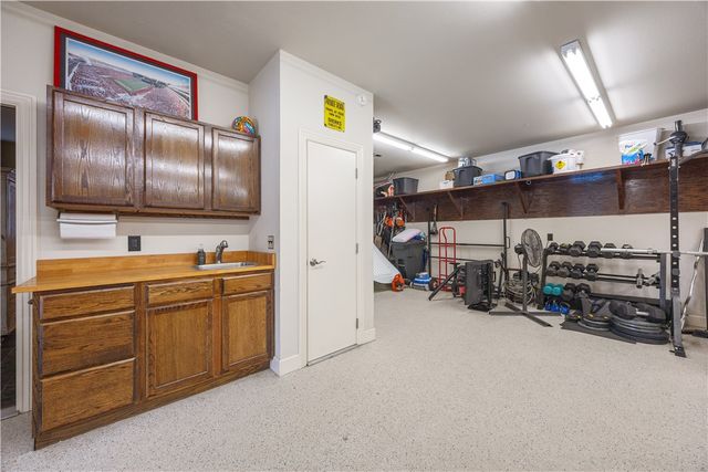 3262 Sagely Lane, Springdale, AR 72764