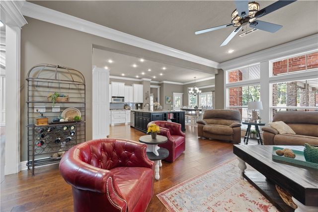 3262 Sagely Lane, Springdale, AR 72764