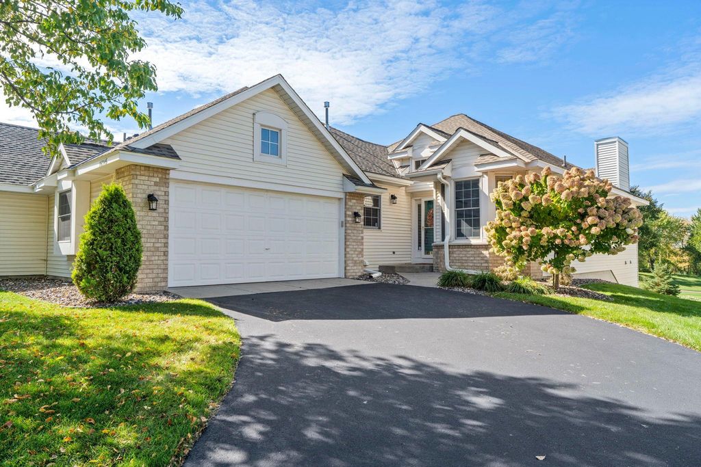 16345 Crystal Hills Circle, Lakeville, MN 55044 — exterior