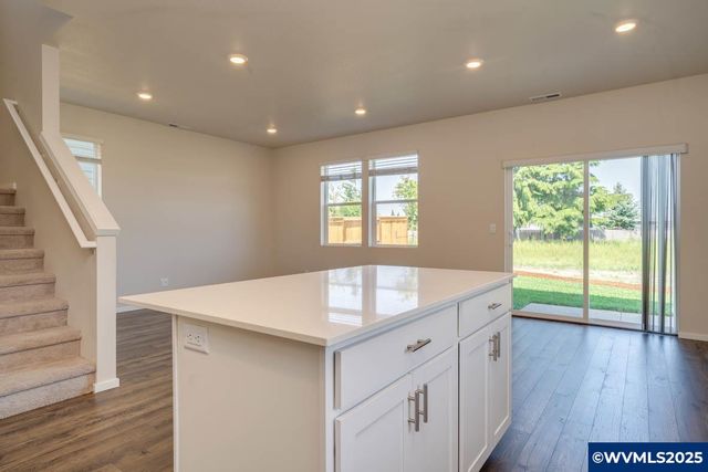 4903 Abraham Av NE, Salem, OR 97301