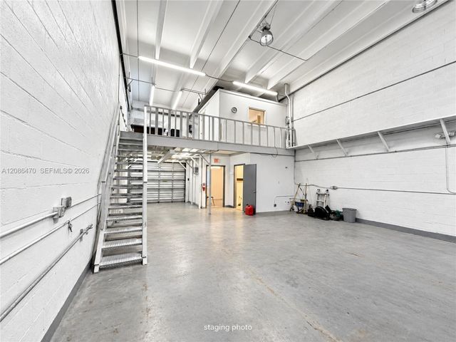 8060 W 23rd Avenue 6, Hialeah, FL 33016