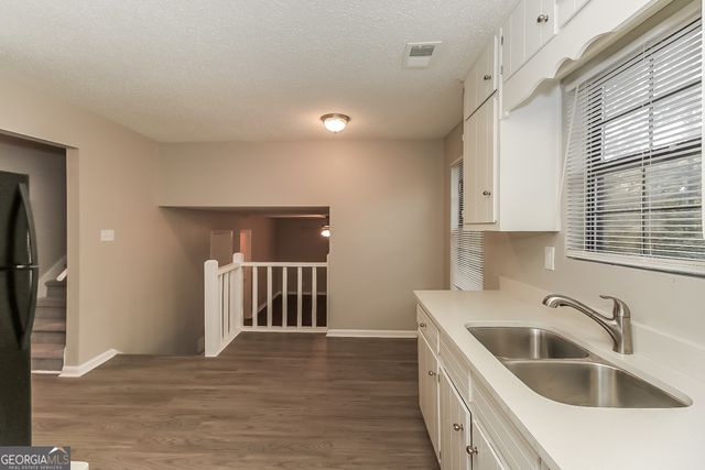 3288 Timor Circle, Lithonia, GA 30038