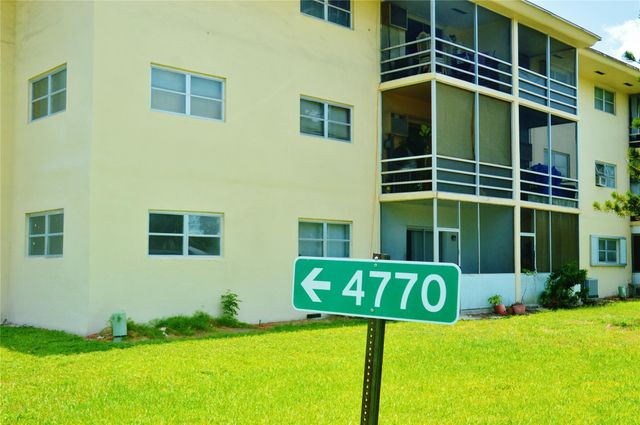 4770 NW 10th Ct 312, Plantation, FL 33313