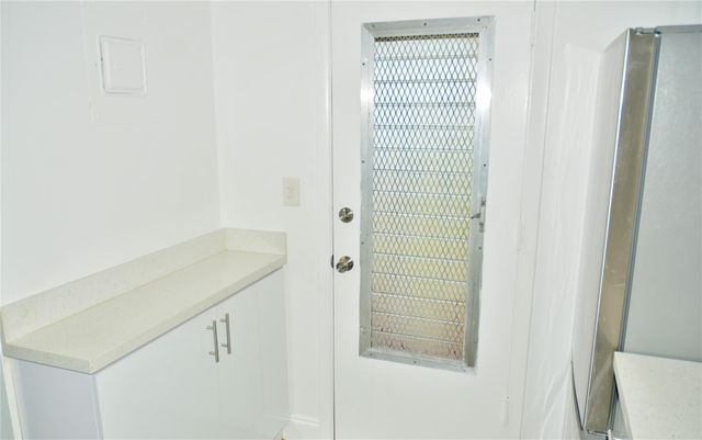 4770 NW 10th Ct 312, Plantation, FL 33313