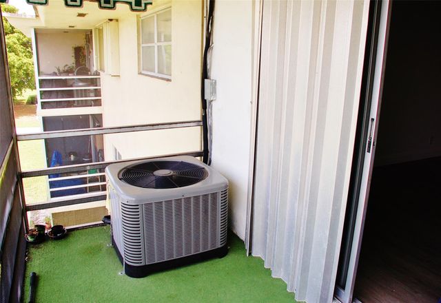 4770 NW 10th Ct 312, Plantation, FL 33313