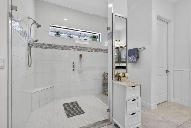 5492 St Armands Way, Westlake, FL 33470