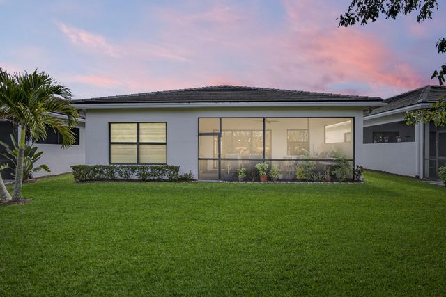 5492 St Armands Way, Westlake, FL 33470