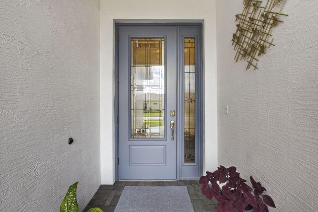 5492 St Armands Way, Westlake, FL 33470