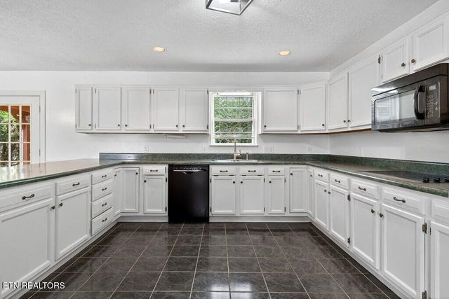 3660 Burgess Falls Road Rd, Sparta, TN 38583