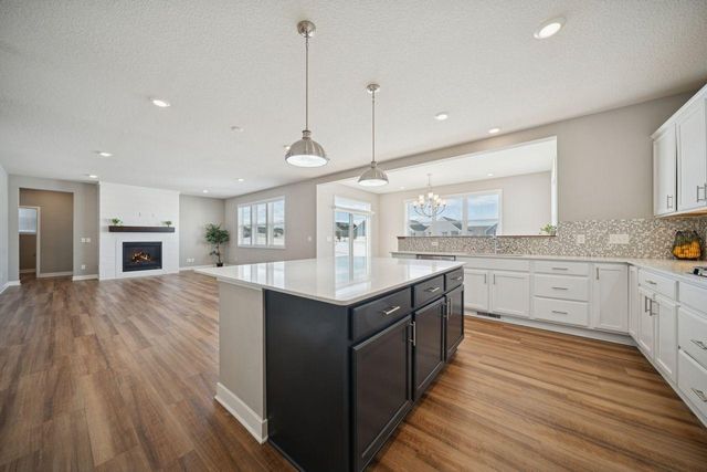 18474 Greenstone Way, Lakeville, MN 55044