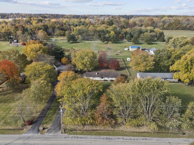 10348 York Road SW, Etna, OH 43105