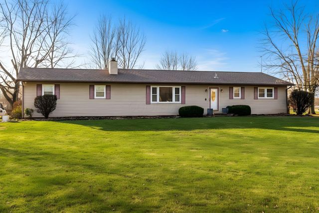 10348 York Road SW, Etna, OH 43105