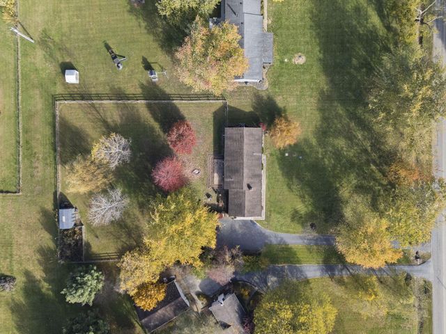 10348 York Road SW, Etna, OH 43105