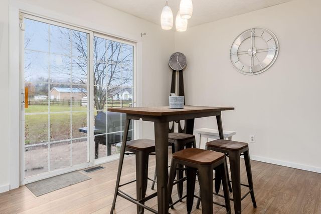 10348 York Road SW, Etna, OH 43105