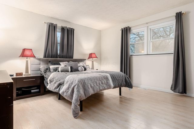 10348 York Road SW, Etna, OH 43105